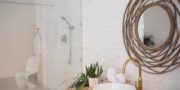 Łazienka w stylu boho – jak urządzić przytulną oazę w twojej łazience?